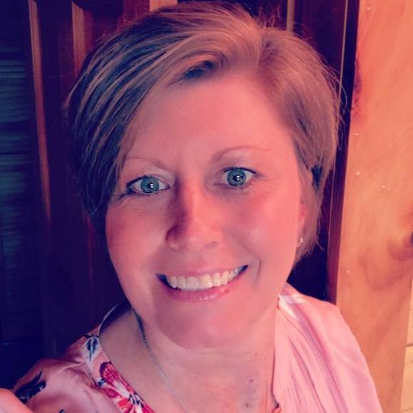 Meet your Posher, Michelle - Picture 1 of 1